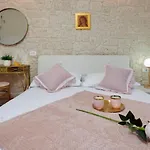 Ana Old Town 게스트하우스 트로기르