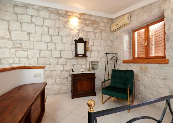 Ana Old Town Casa de hóspedes Trogir