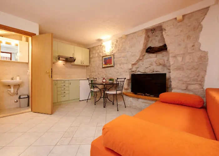 Casa de hóspedes Ana Old Town Trogir