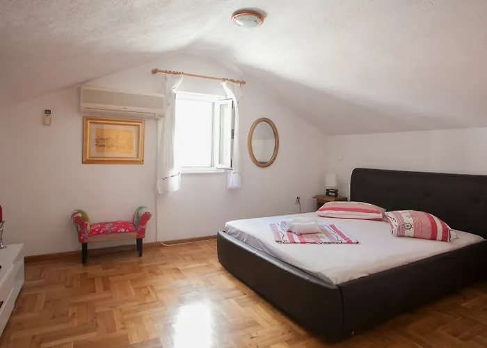 Casa de hóspedes Ana Old Town Trogir