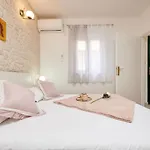 Guesthouse Ana Trogir Old Town 3* Trogir