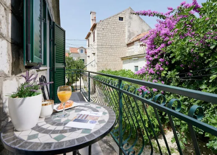 Vendégház Ana Old Town 3*